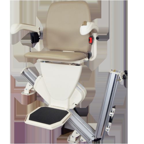 Swivel seat allows for easy entry/exit