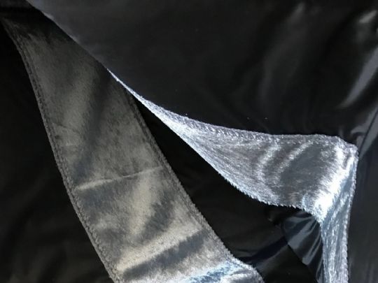 Unique Uni-Directional Fabric prevents sliding in the wrong direction