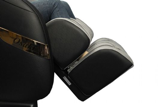 Close Up View of the Calf and Foot Massagers
