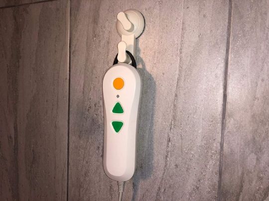 Remote with wall mount