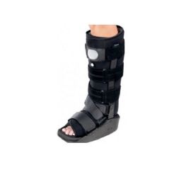 DonJoy MaxTrax Air Ankle Walking Cast