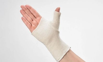 Universal Liner Thumb Spica for Mild Injuries and Pain Relief by Manosplint