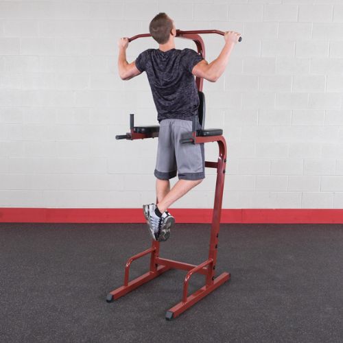 Top bar effortlessly supports pull ups and chin ups