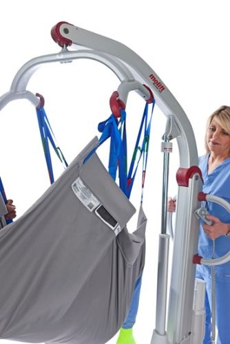While under the patient, the Medco Tech Disposable Repositioning Slings is constantly pulling excess moisture away from the patient side and holding it in place on the back or underside of the sling until it dissipates.