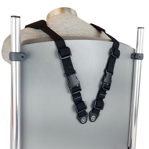 Rear-pull top straps can be easily adjusted, and have side-release buckles.