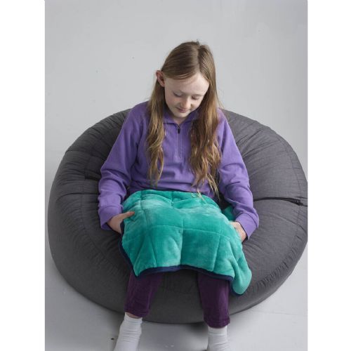 Great for hospitals, care homes, and schools. It's ideal as a weighted lap pad.
