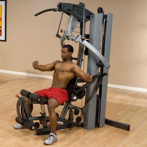 Lateral arm curls with pulley system of the Fusion 600 Personal Trainer