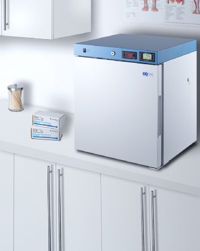 Compact with a full 1.58 cu. ft. capacity in a slim footprint