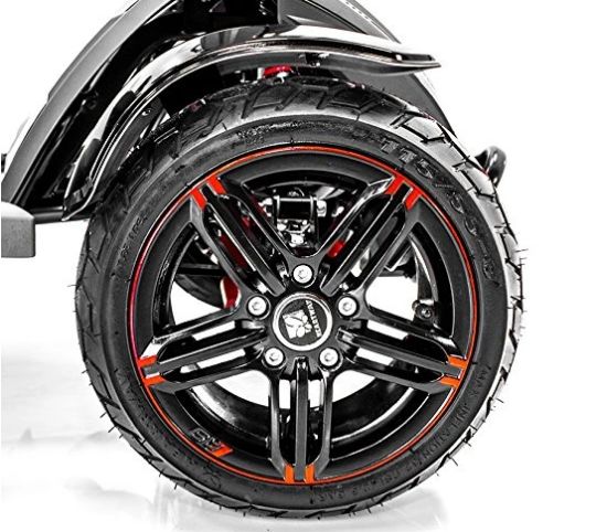Large 6.3-inch rear tires