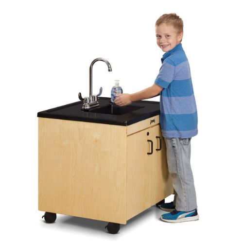 The Clean Hands Helper Portable Sink in use