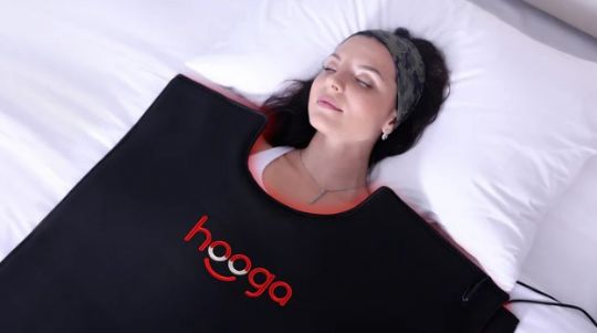 Hooga Full Body Red Light Therapy Pod - In use