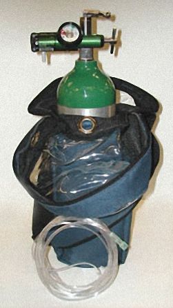 Mada Oxy-Uni-Pak in Shoulder Bag with Aluminum Oxygen Cylinder