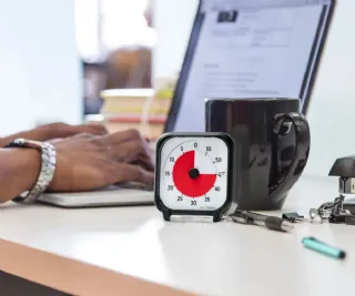 Low Vision Timer with Desk Stand and Card Slot