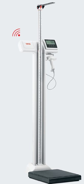 Features digital measuring rod and extra-long measuring range