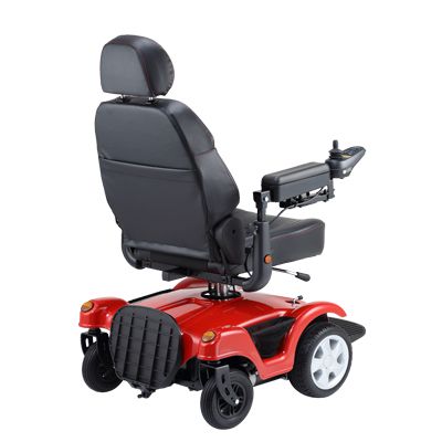 Shown above using Front Wheel Drive. The back footrest is folded up.