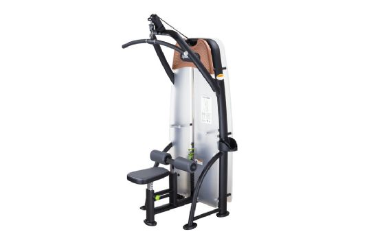 Lat Pulldown Machine for Back and Arm Muscle Strengthening by SportsArt