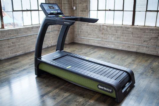 G690 ECO-POWR Treadmill