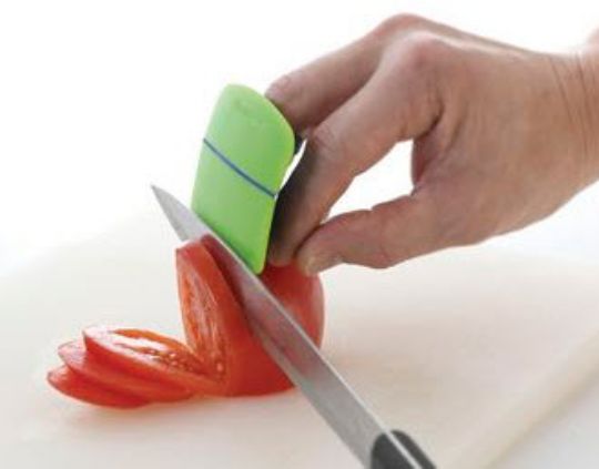 Finger Guard Kitchen Tool - Protect Your Fingers With This