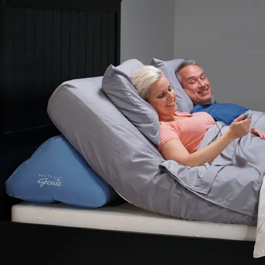 Acid reflux bed wedge mattress tilter top