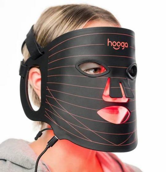 Red Light Therapy Face Mask for Smooth Skin by Hooga Health