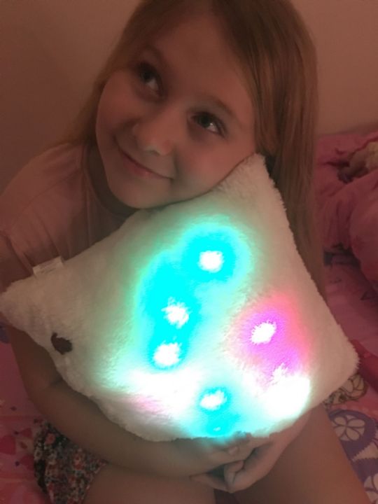 Luminous Pillow for Visual and Tactile Stimulation