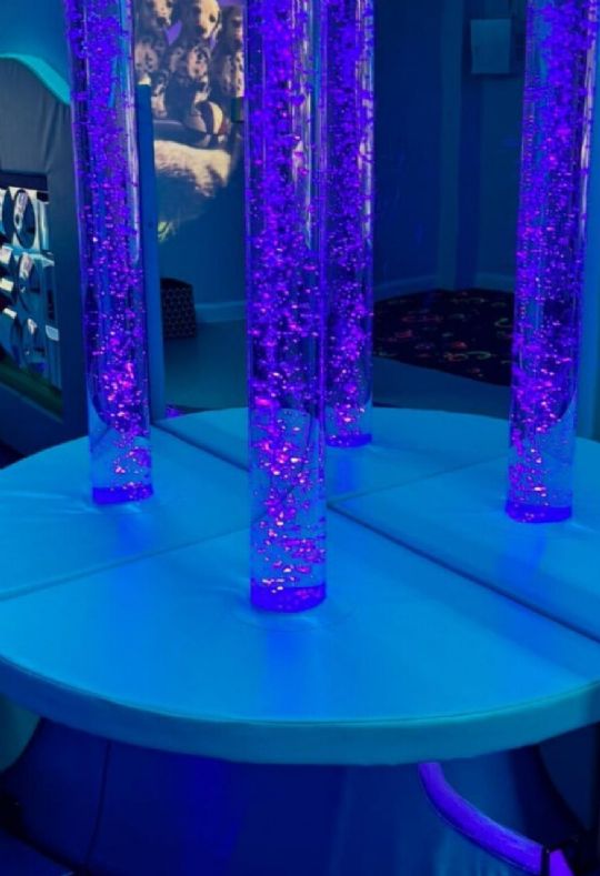 Bubble Tube 80-inch LED Sensory Corner Kit from TFH