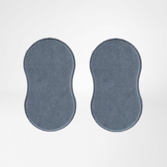 Removable side pads for enhanced lateral support and comfort