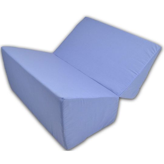 Adjustable folding bed wedge pillow, providing versatile support for head or feet elevation