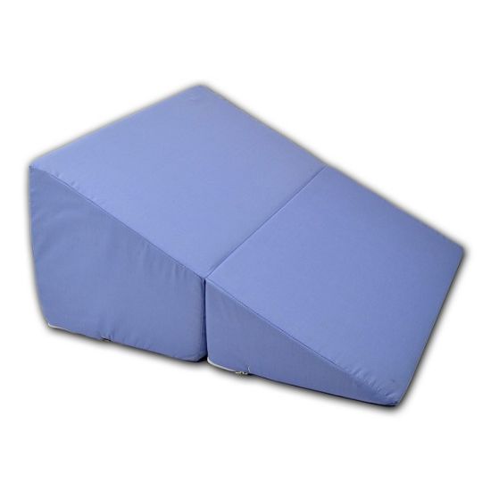 Angled folding bed wedge pillow for comfortable head and leg support