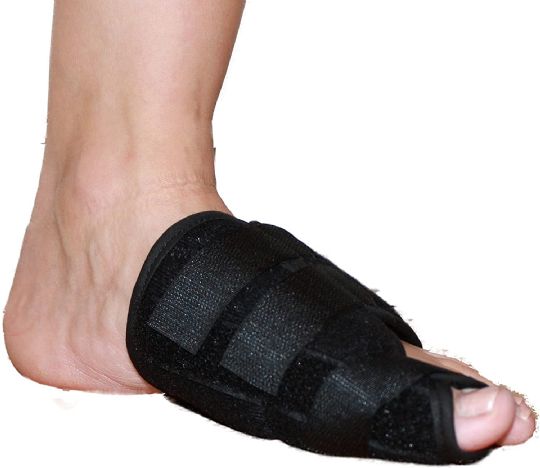 Right and Left foot splints available