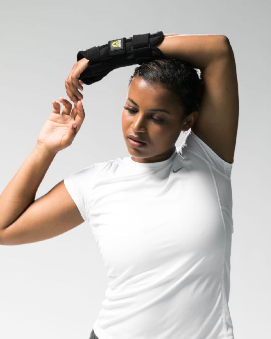 Purespeed Spica brace allows for freedom of movement in other digits while immobilizing the thumb for rest and healing