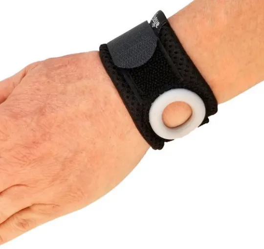 Bullseye Brace Wrist Band with Reinforced Ulnar Support