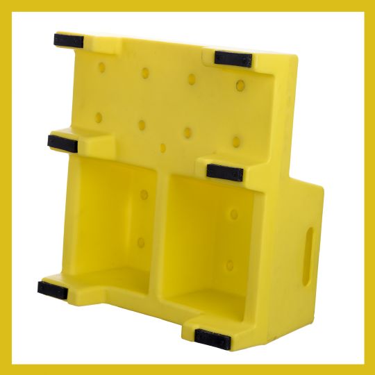 Bus Mechanic Step Stool is equipped with 6 non-slip rubber pads to prevent slippage.