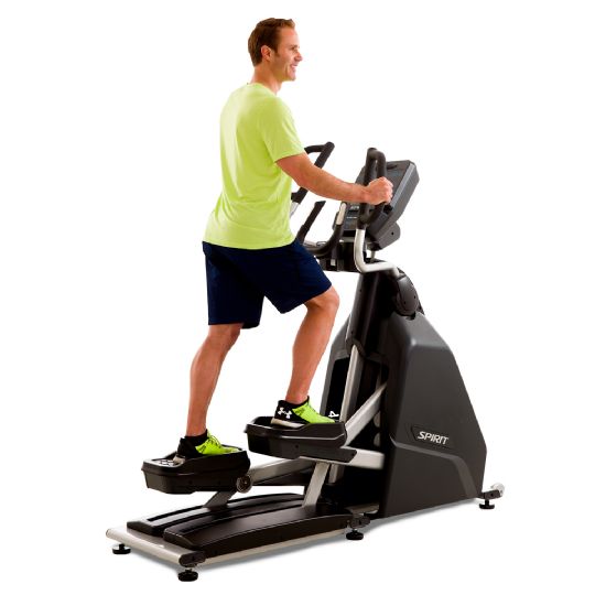 CE900 Commercial Elliptical Machine picture shows the correct way to use the machine