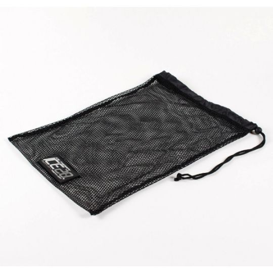 Its heavy-duty mesh bag