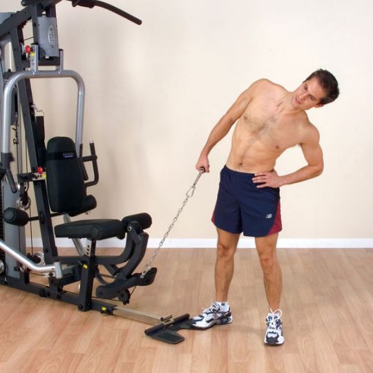 Single arm pull assists the users with sculpting their oblique muscles with the Body-Solid G5S Selectorized Home Gym