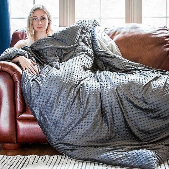 Adult Weighted Blanket (Shown in Grey)