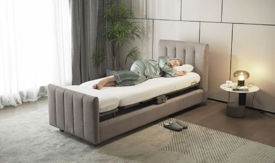 Spine-protecting high-density foam mattress for a better sleep quality