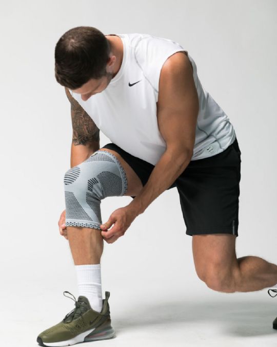The HyperKnit sleeve offers consistent compression and support to the knee.