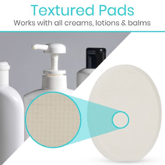 Textured pads ensure smooth application of creams, lotions, and balms