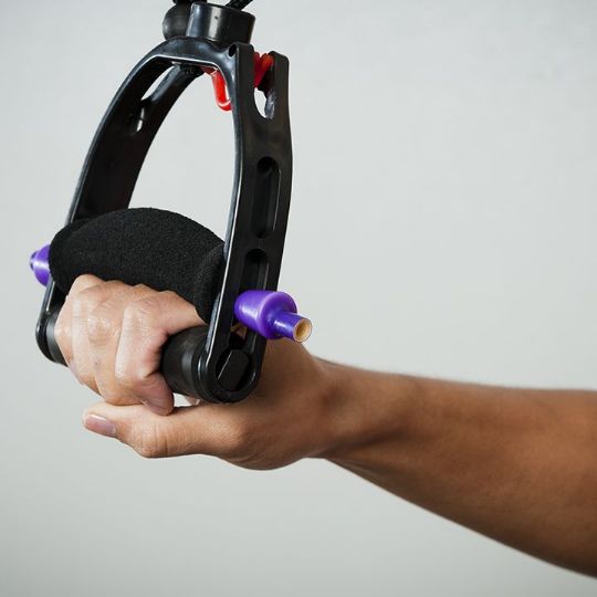 The Multi-Use Shoulder Pulley includes a helpful assisting grip that is foam cushioned for even more comfort.