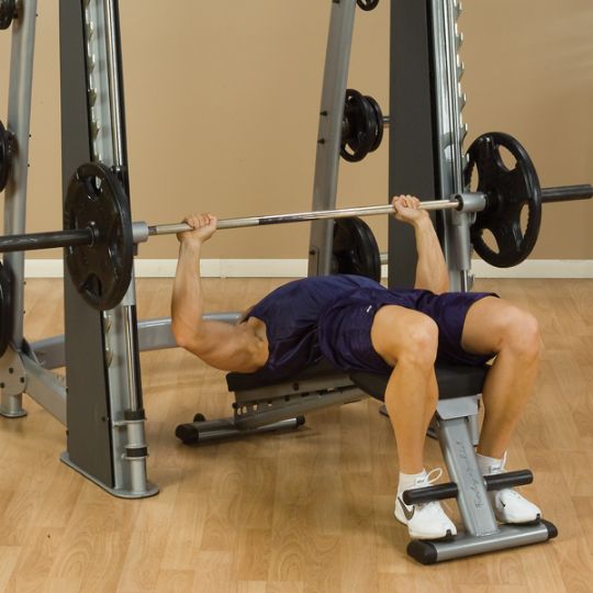 Regular bench press with the Pro Clubline Counter-Balanced Smith Machine