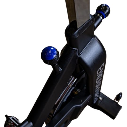 Provides a road bike-style seat and dual-sided pedals for the bike enthusiast.