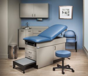 Clinton Ready Room with Practice Exam Table with Step Stool