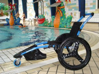 Hippocampe Pool Access Wheelchair by Vipamat
