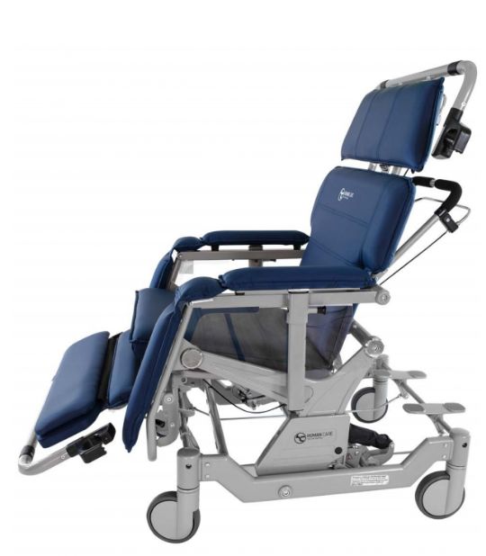 https://image.rehabmart.com/include-mt/img-resize.asp?output=webp&path=/imagesfromrd/i-400_patient_transfer_chair_1.png&quality=&newwidth=540