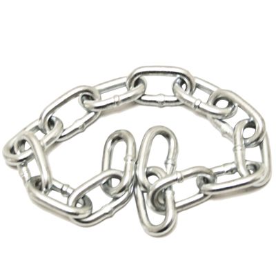 Chain fastens securely