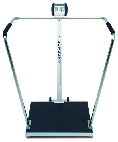 The tubular steel handrail with padded grips and the nonskid surface on the steel weight platform of the Portable High Capacity Bariatric Scale helps keep the patient from slipping. 