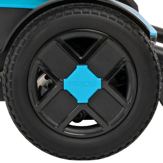 13-inch solid rear wheels