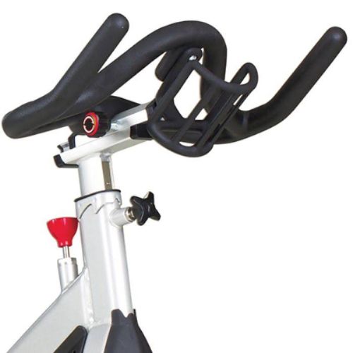 Spirit Fitness CIC800 Indoor Cycle Trainer view of the handle bars and bottle holder